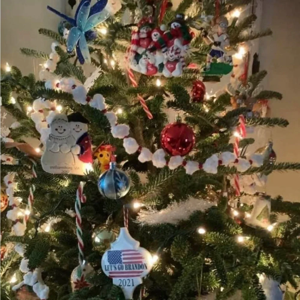 Christmas Crocheted Popcorn Garland